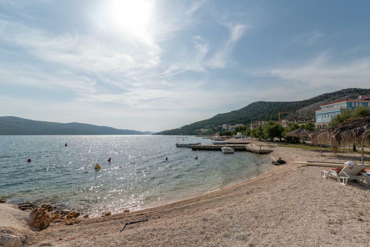 Apartmani Dalmacija Seget Vranjica Extérieur photo