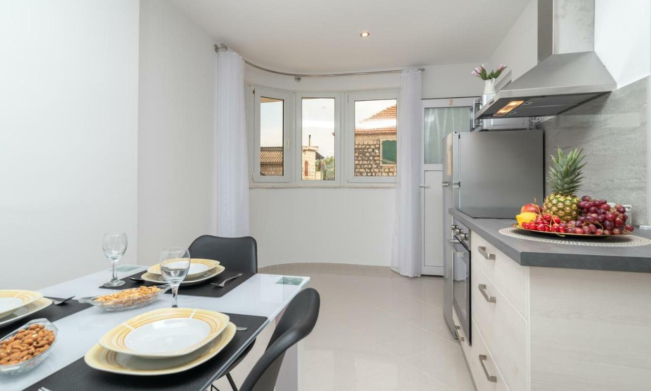 Apartmani Dalmacija Seget Vranjica Extérieur photo