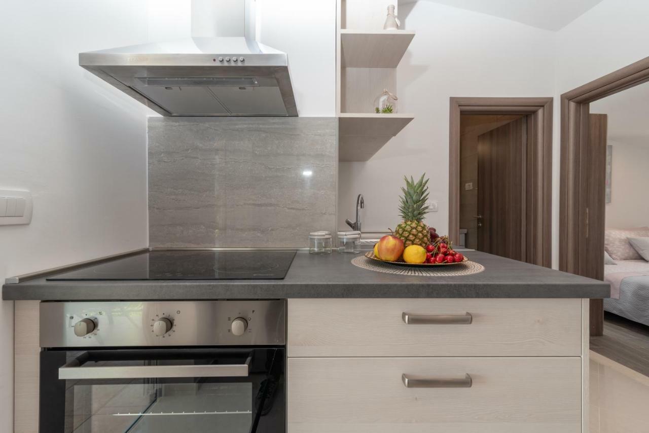 Apartmani Dalmacija Seget Vranjica Extérieur photo