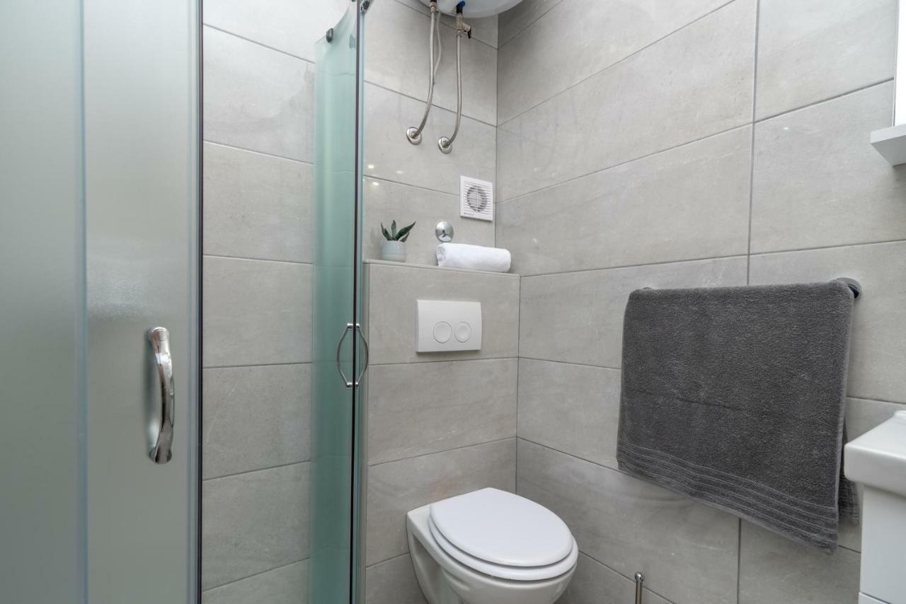 Apartmani Dalmacija Seget Vranjica Extérieur photo