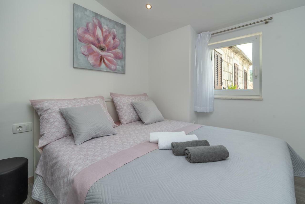 Apartmani Dalmacija Seget Vranjica Extérieur photo
