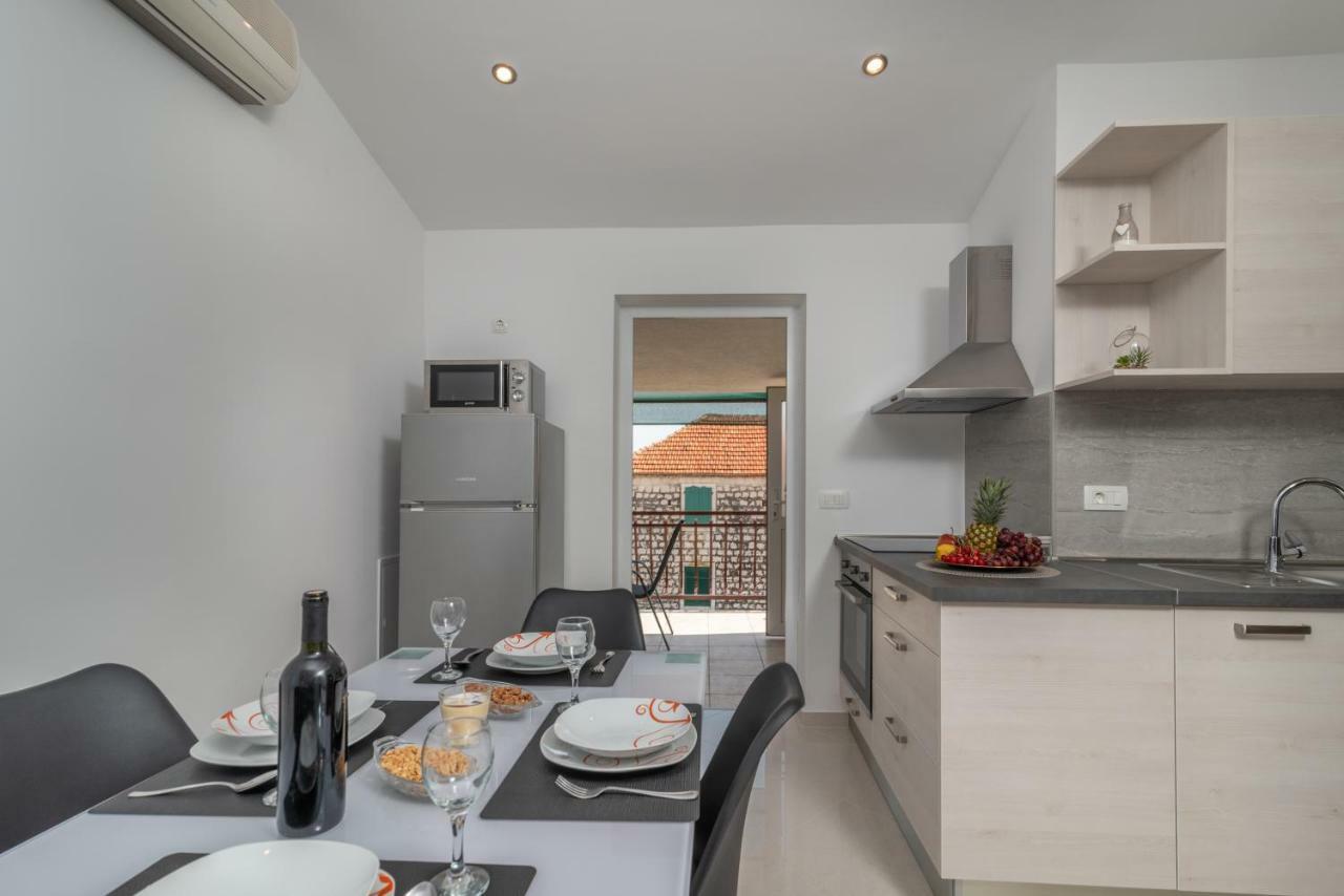Apartmani Dalmacija Seget Vranjica Extérieur photo